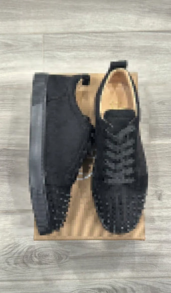 (CL) black spikes