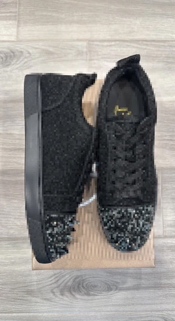 (CL) black crystal spikes